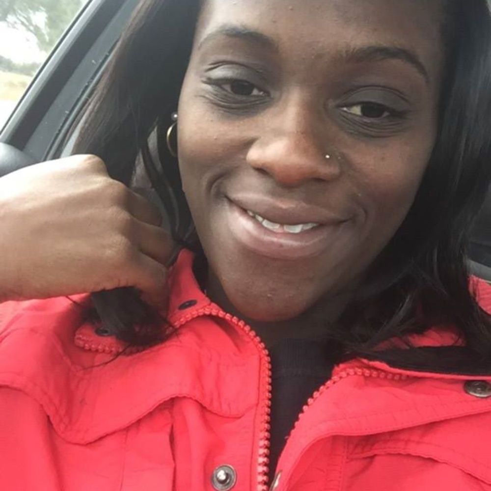 Meet your Posher, Kayasha